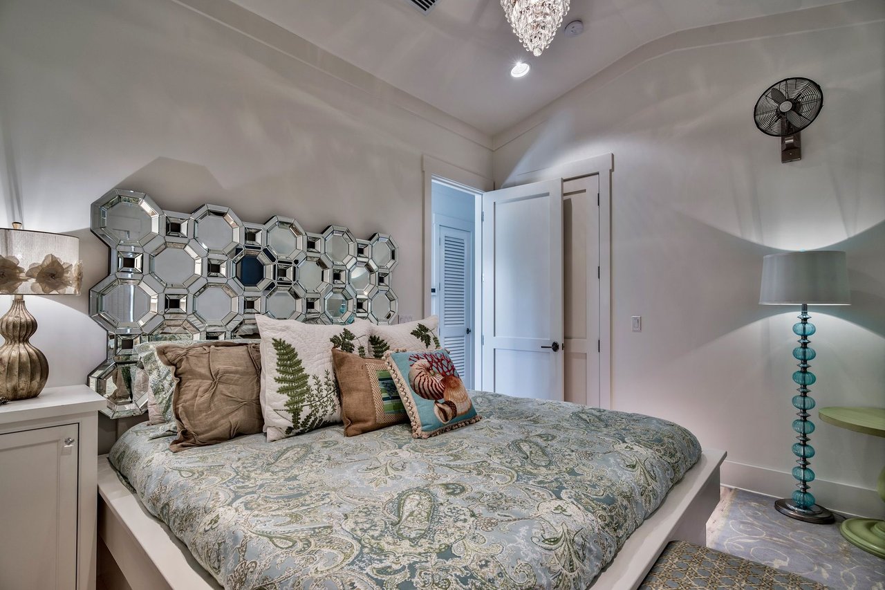 44 Tidepool Ln
