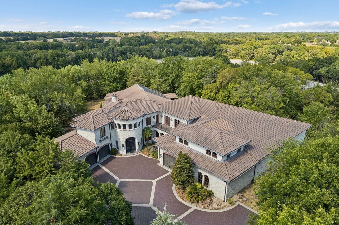 2115 Paradise Ranch Trail