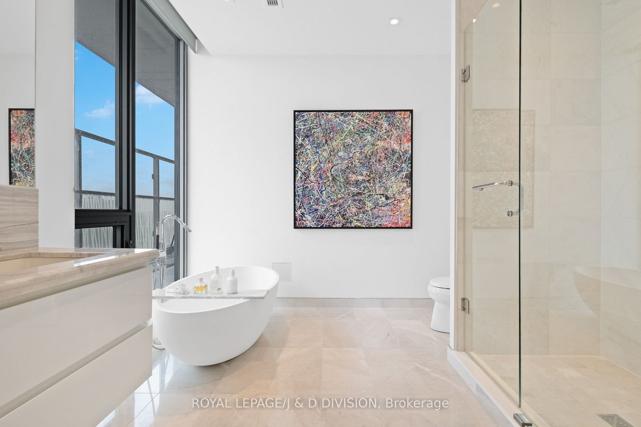 LUXURY ABOVE THE CITY PENTHOUSE