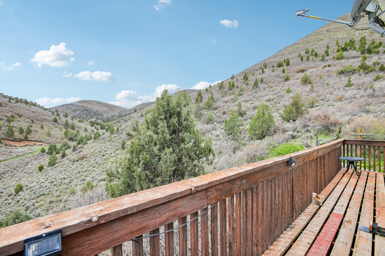 1538 Country Cir