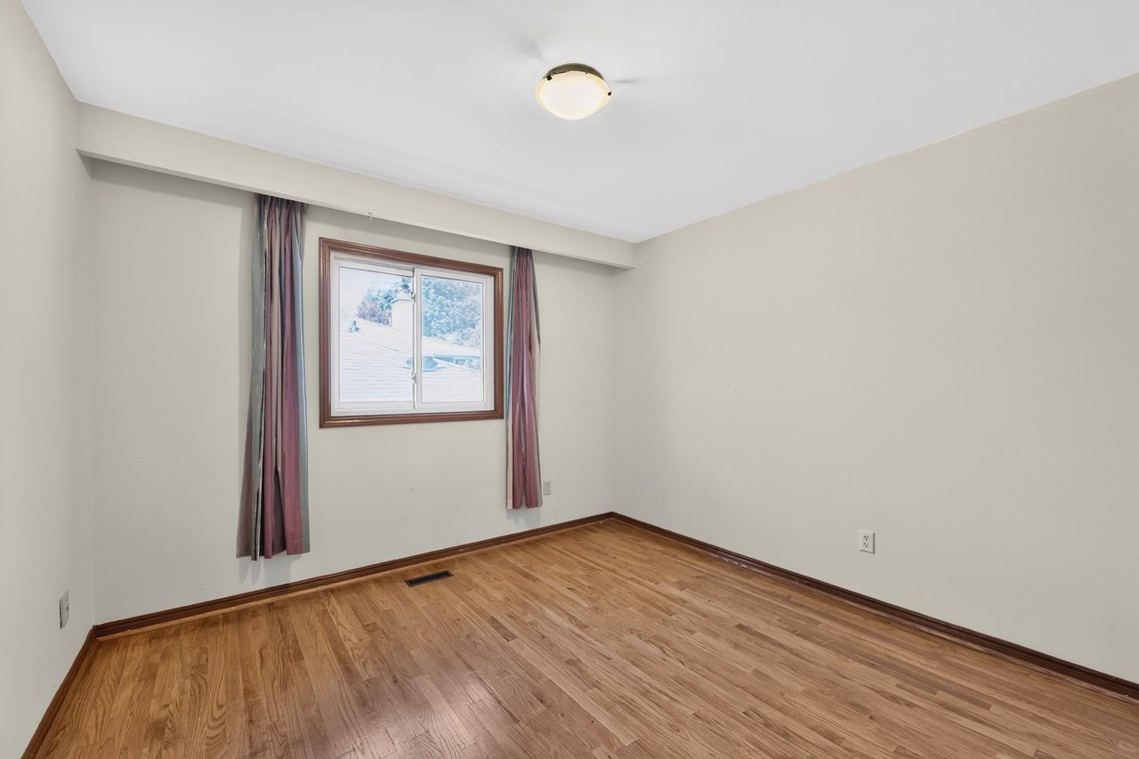 2389 Frayne Crt