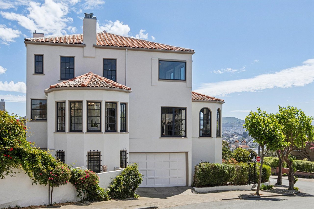 Multiple Offers! 299 Maywood Drive | Monterey Heights