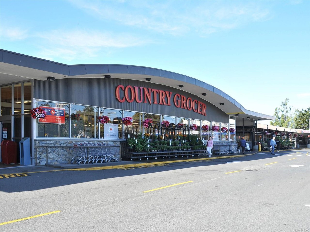 207-873 Esquimalt Rd