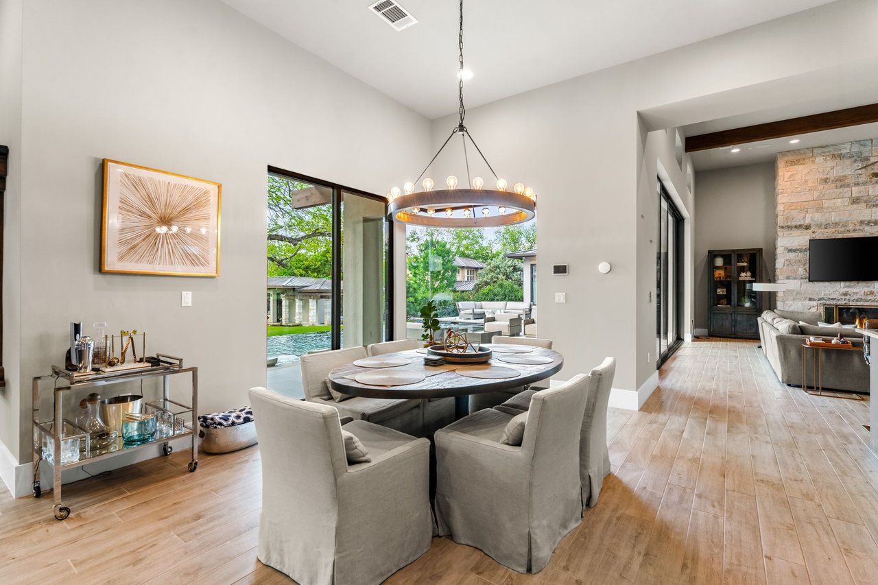 8508 Big View Drive