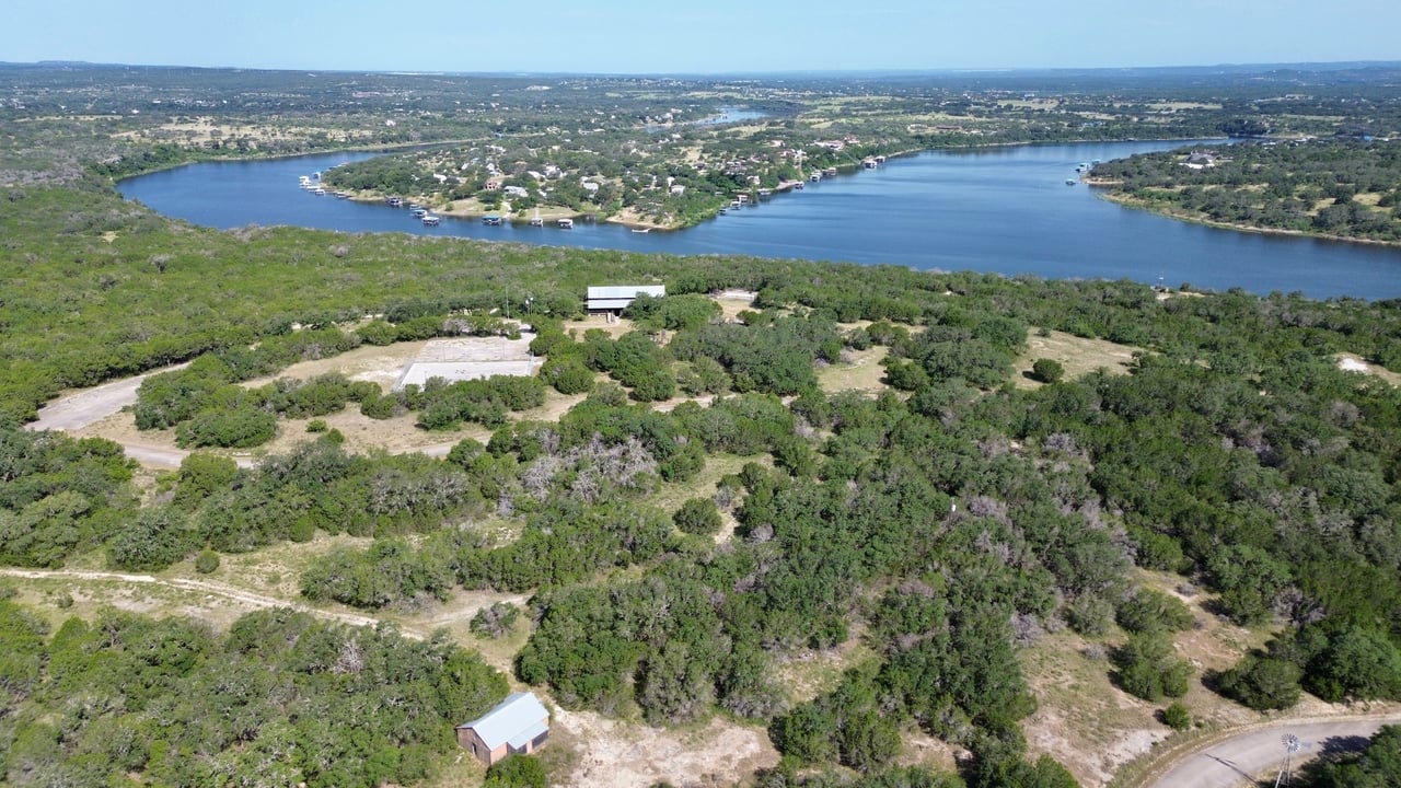 1300 Pace Bend Road North