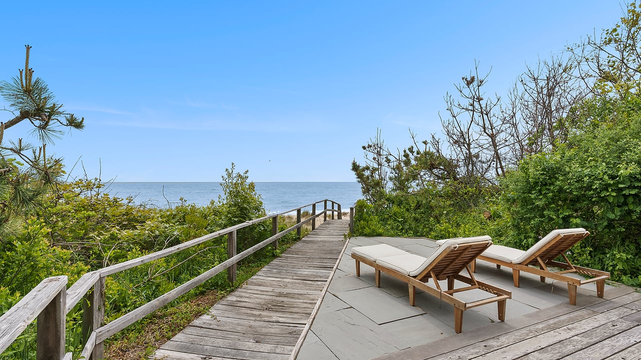 644 Old Montauk Highway, Montauk