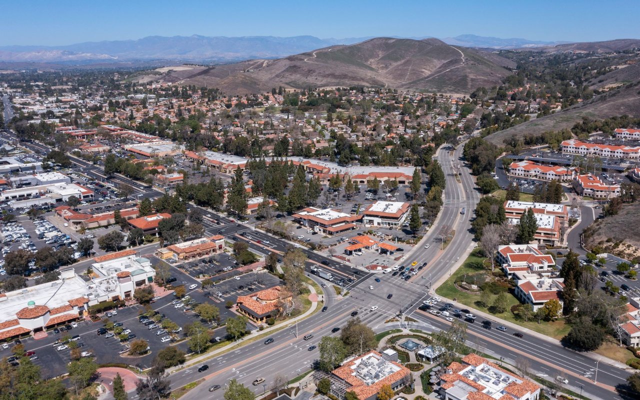 Thousand Oaks