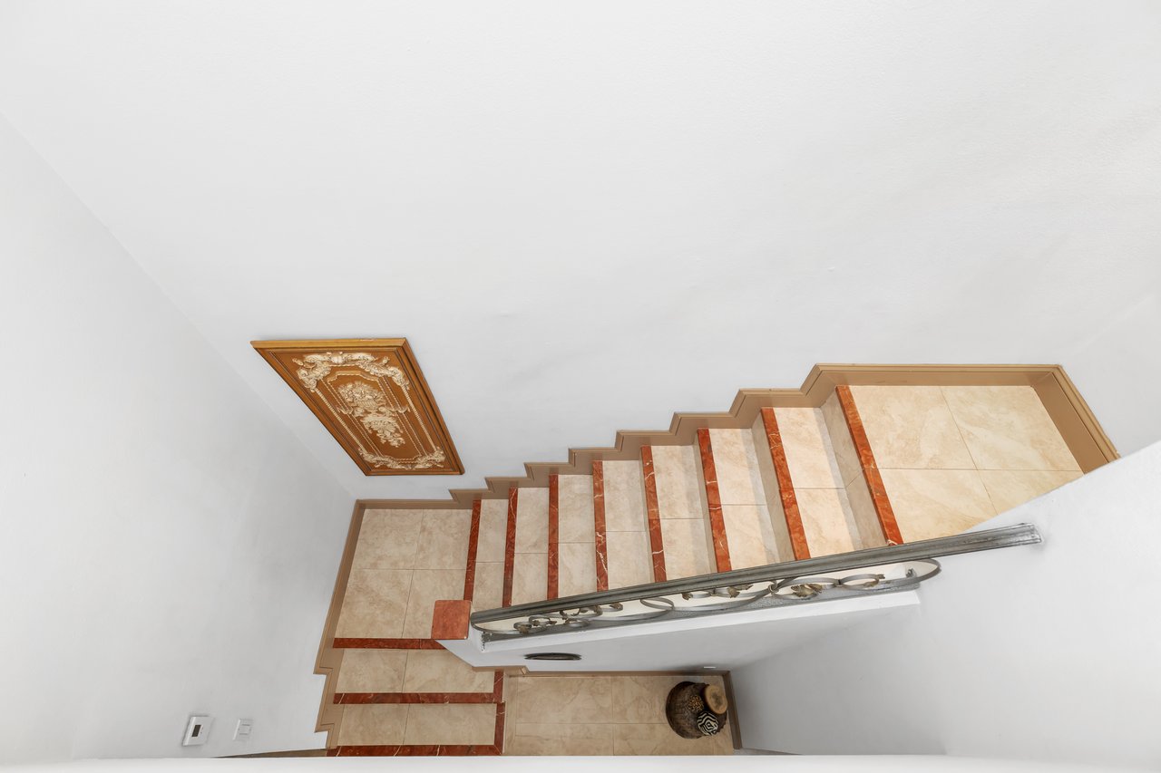 214 Poinciana Dr Sunny Isles