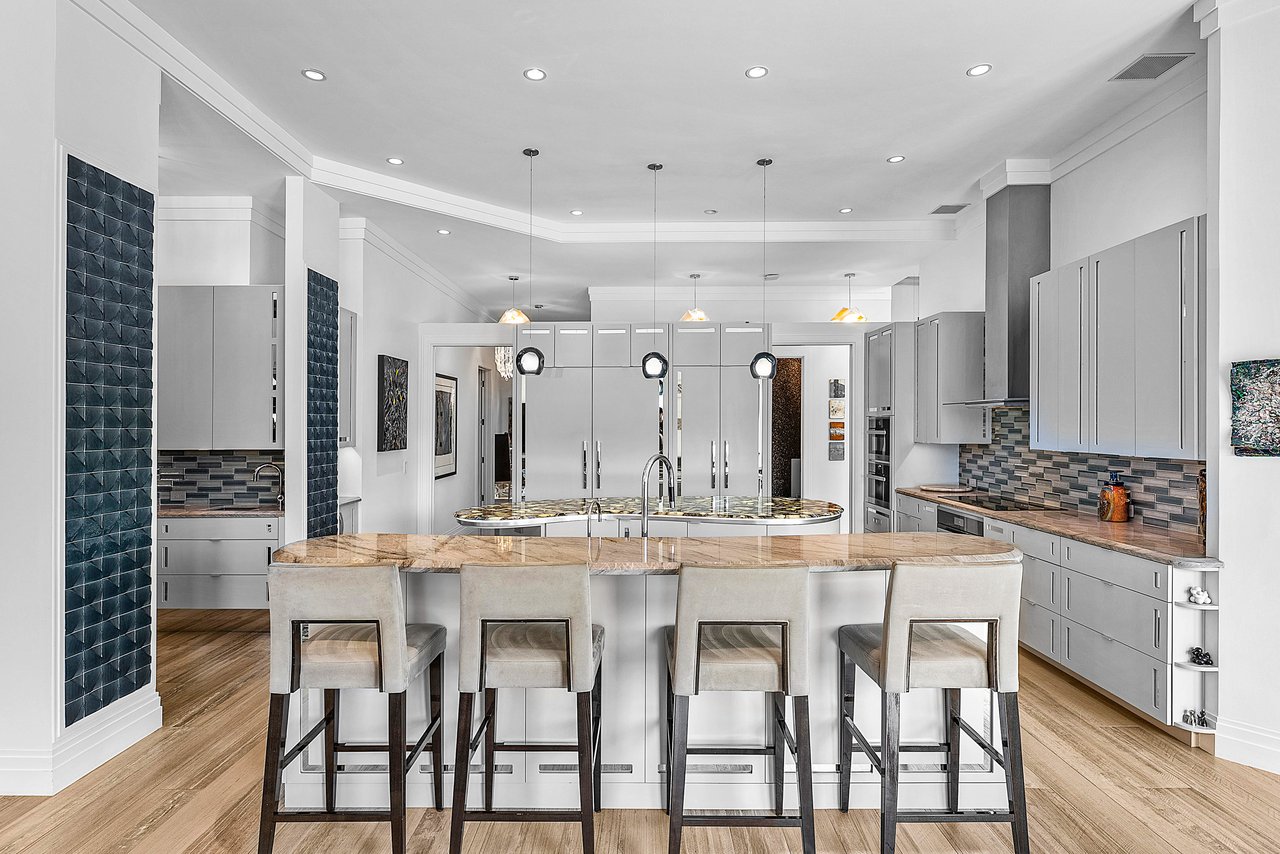 16671 Meadow Creek Circle