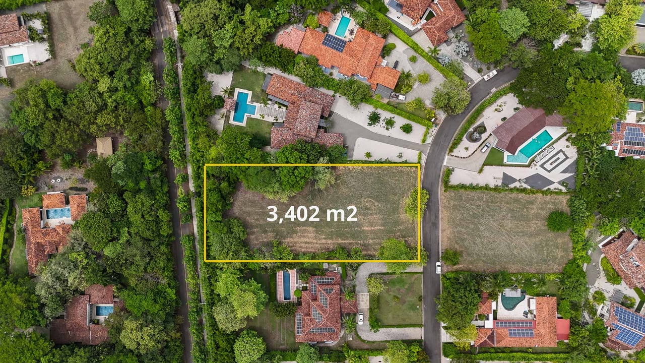 Lot #41 Las Golondrinas | 3,402 m² Buildable Lot Near Playa Bonita