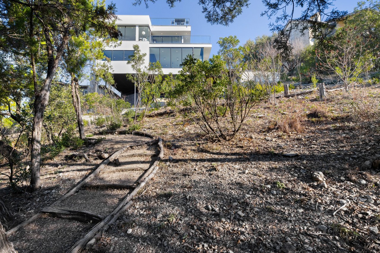 Christie's Masterpiece Living