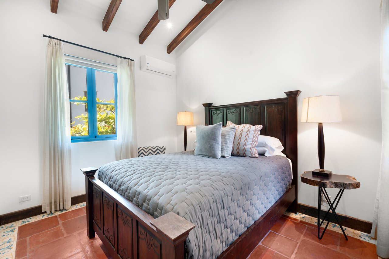 5 Calle Cartagena | This coastal retreat offers a perfect blend of comfort and convenience.