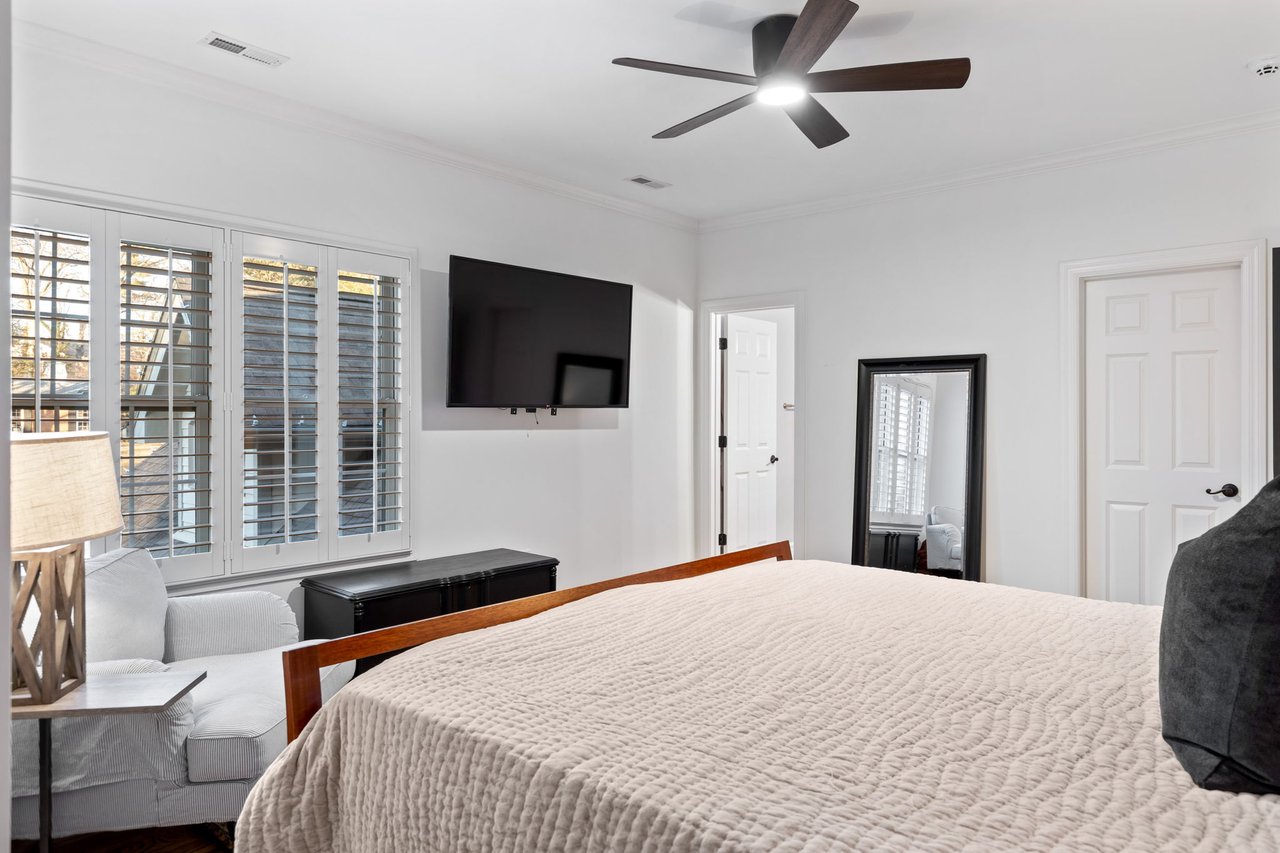 24 Williamsburg Estates Drive