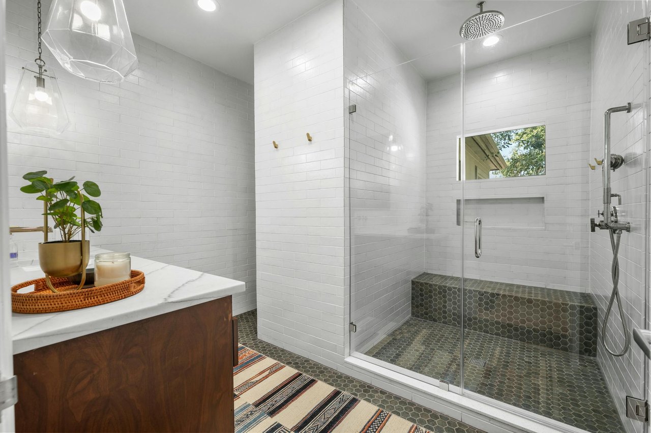 2928 Chatelaine Drive