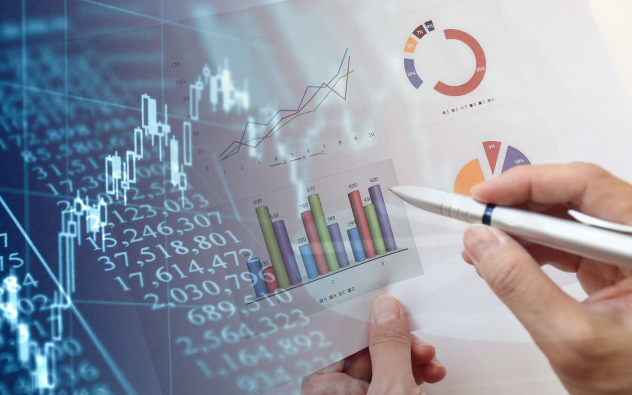 Economic Outlook 2026: What It Means for Buyers, Sellers, and Investors
