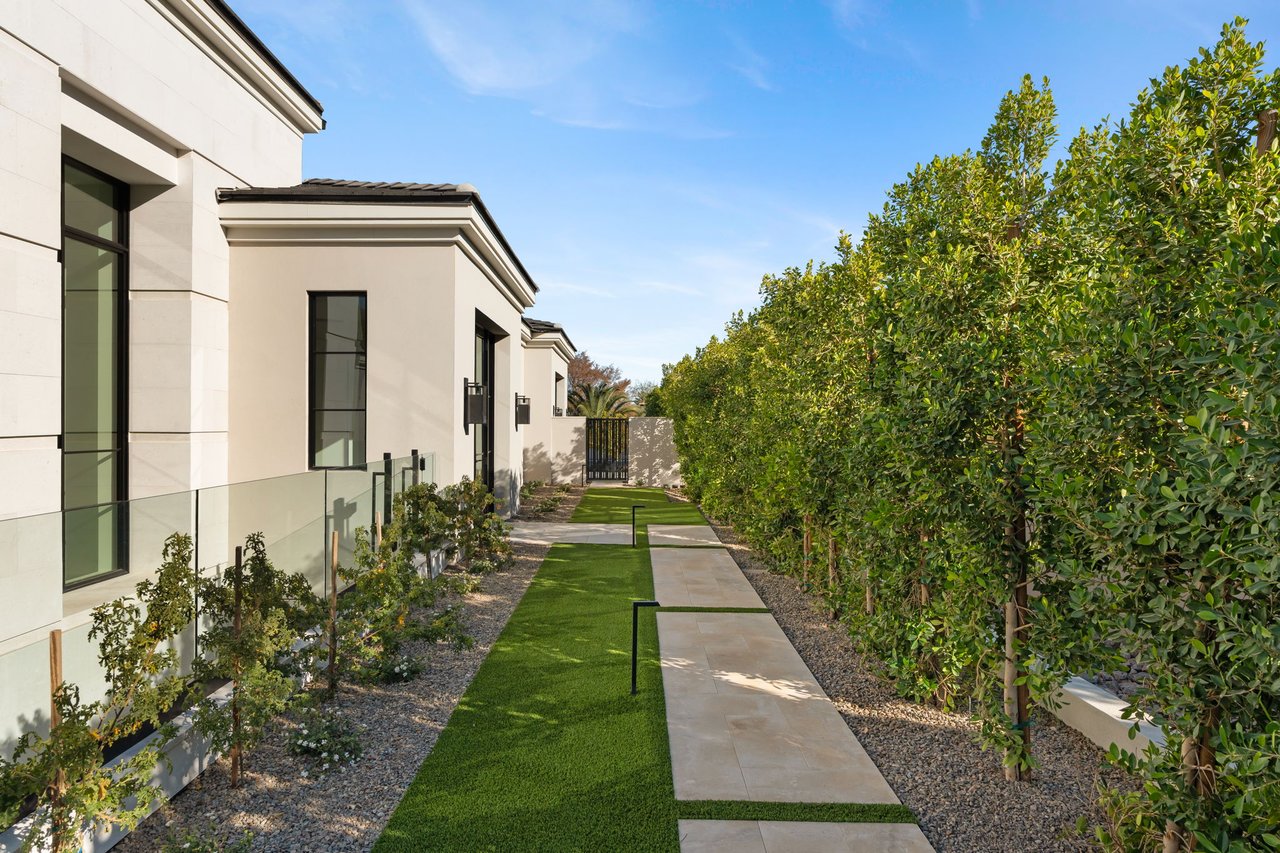 New Luxury Home in Paradise Valley, AZ