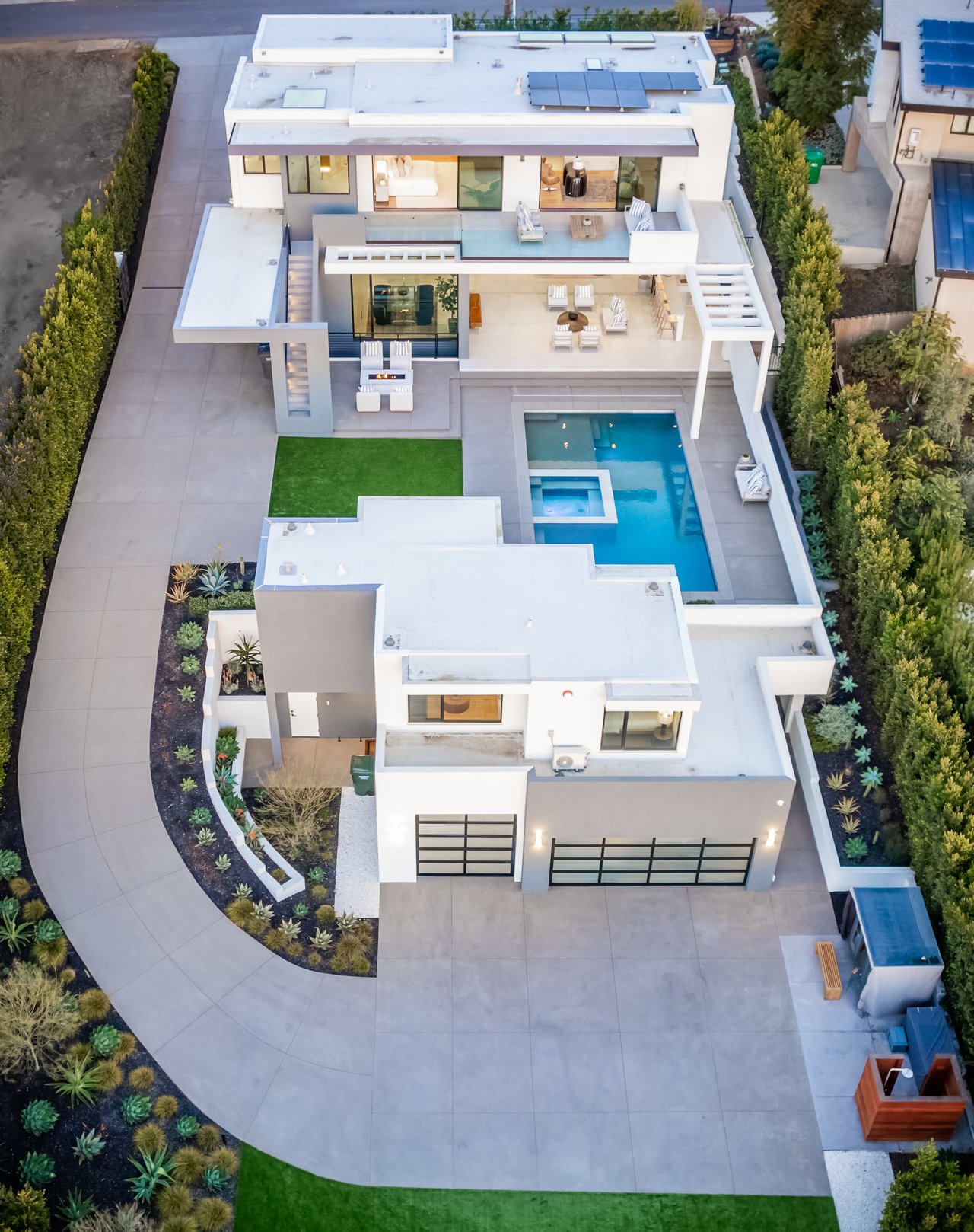 South Rios Avenue, Solana Beach