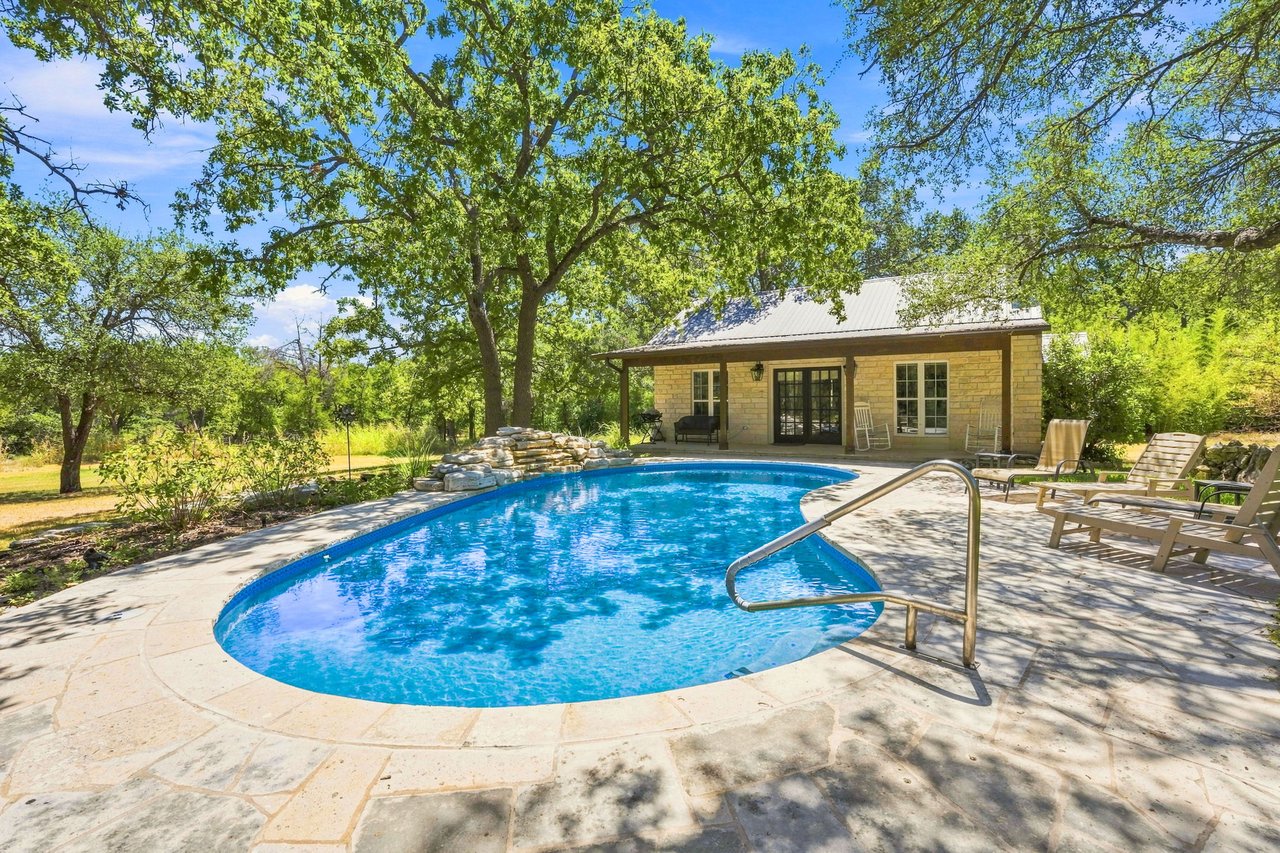 262 E Ridgwood 