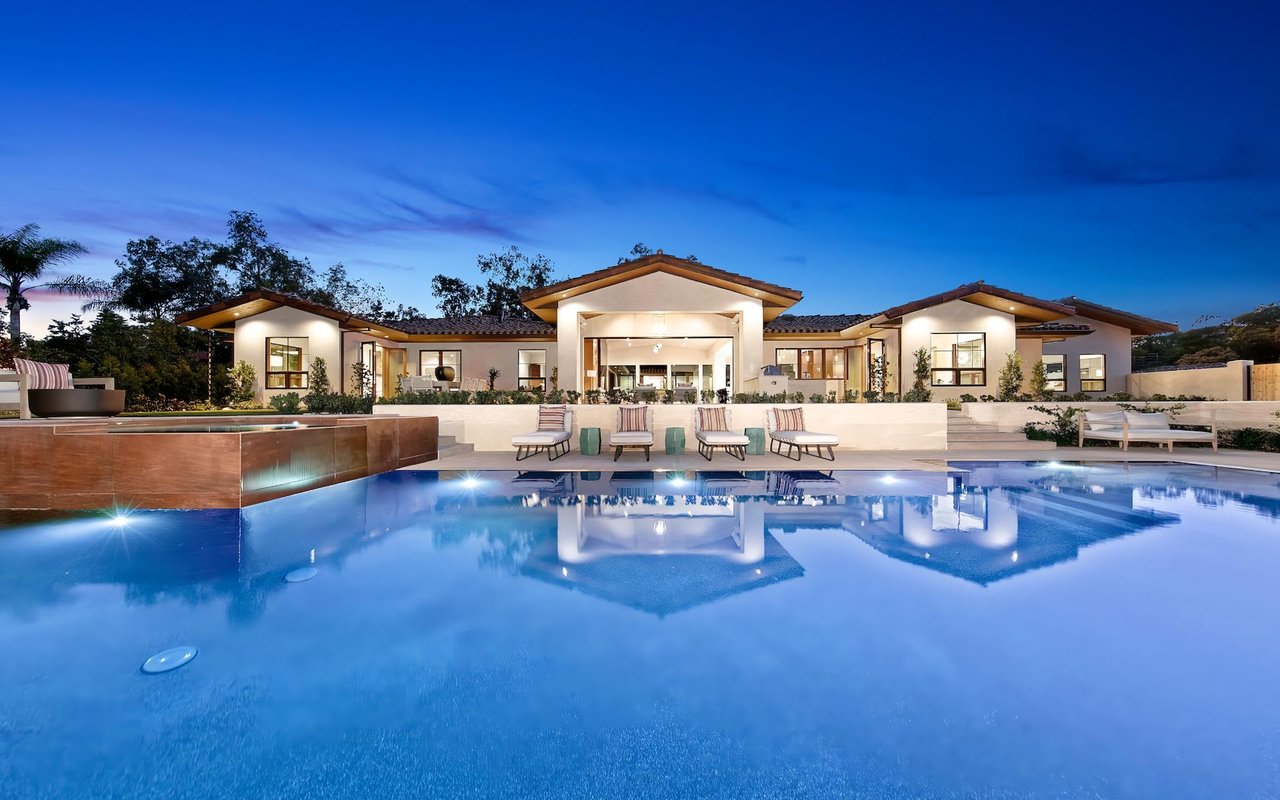 How to Buy a Luxury Home