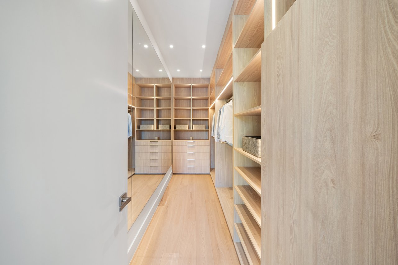 967 NE 117th Street