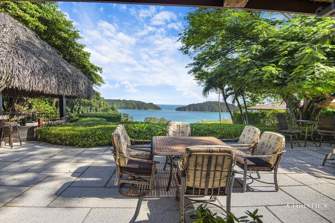 Casa Nacar: Ocean View Private Luxury Retreat Near World-Class Golf & Marina