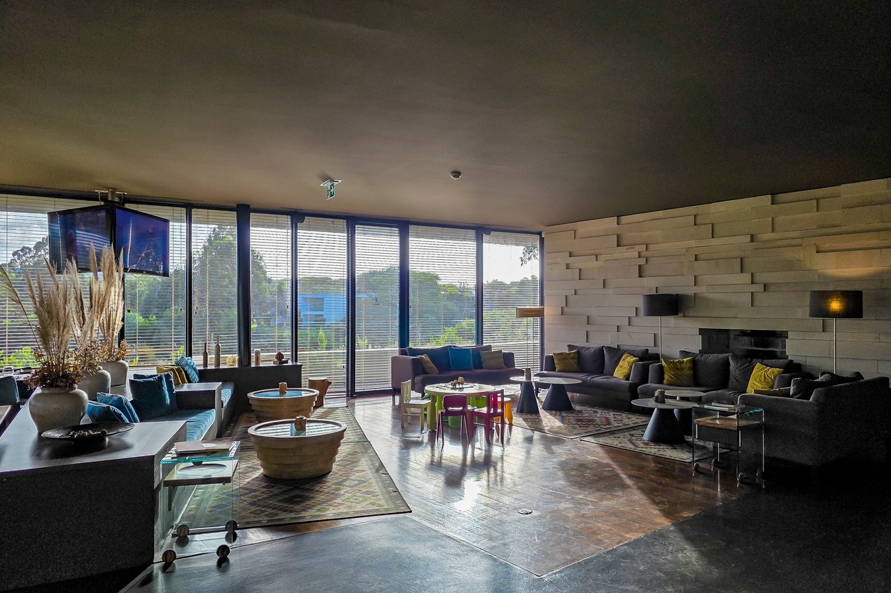 Japanese-Inspired Villa in Bom Sucesso Resort, Óbidos