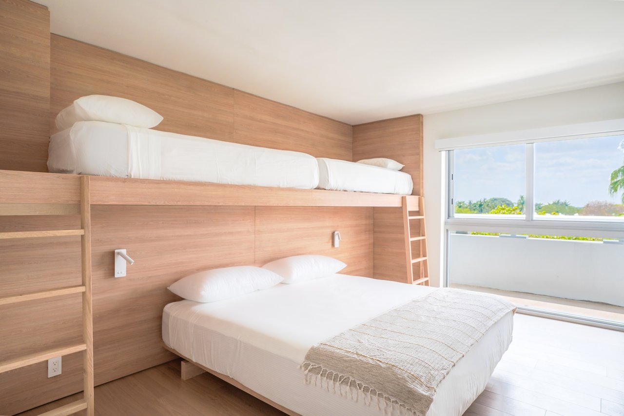 Beach Haus Bal Harbour Residences