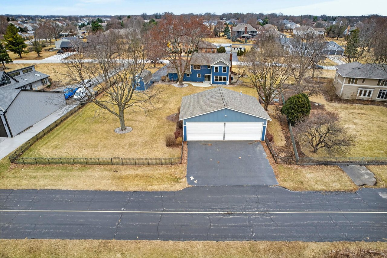 9S321 Chandelle Dr Naperville IL Home for Sale – Aero Estates Aviation Property | Joe Soto