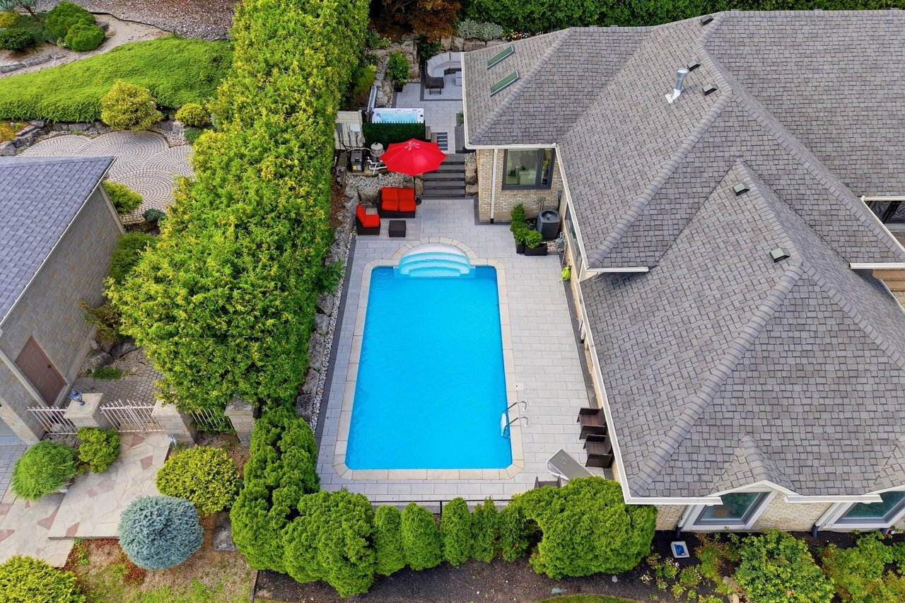 Extraordinary Reimagined Tyandaga Residence