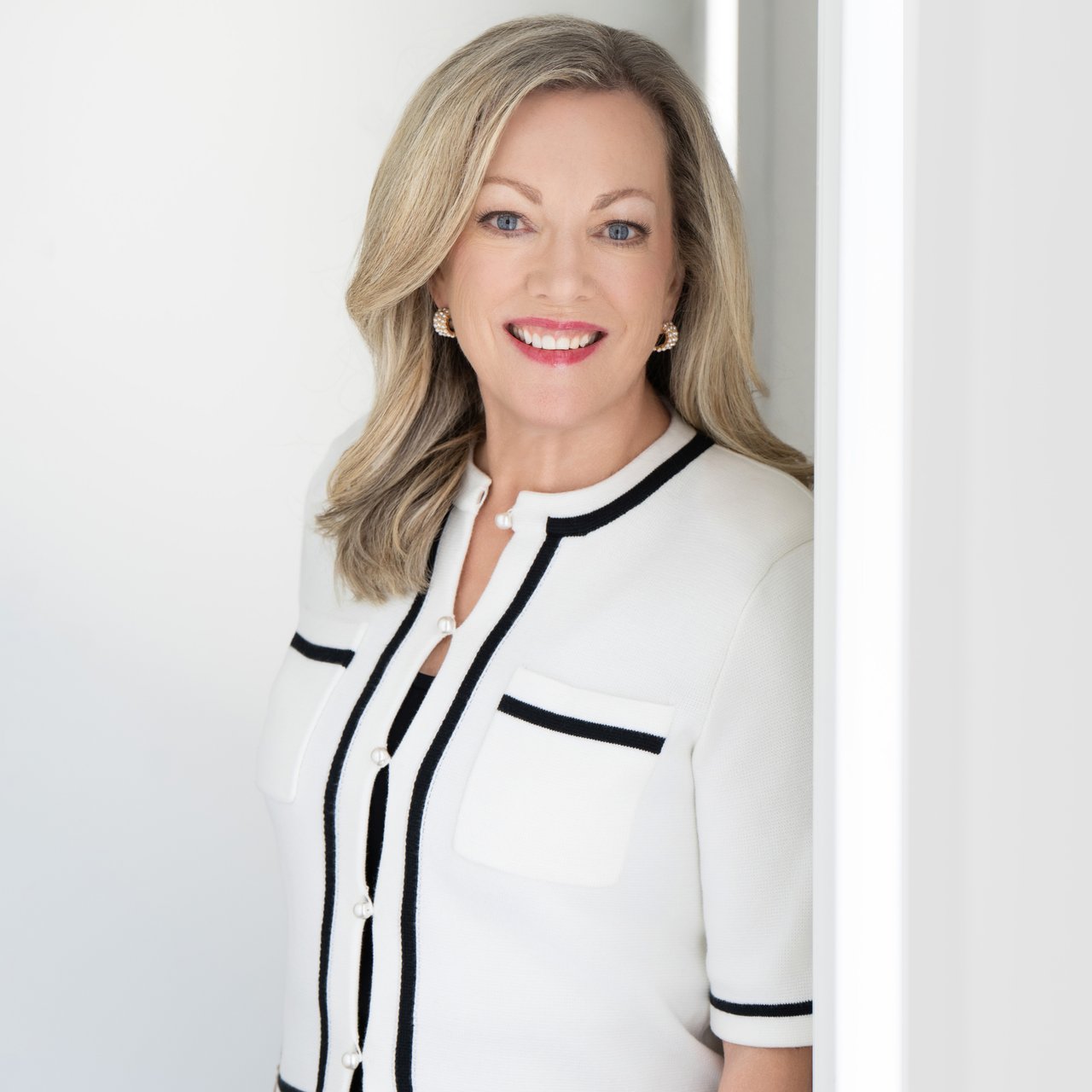 Julianne Pearce