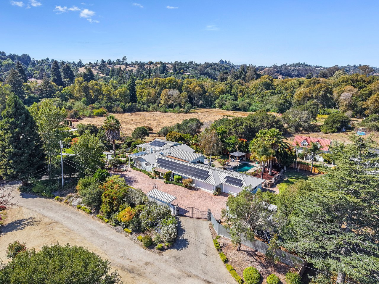 3999 Cherryvale Avenue | Soquel, California