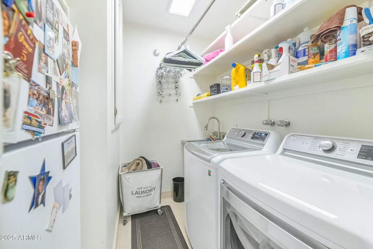 4434 E Camelback Rd Unit 137
