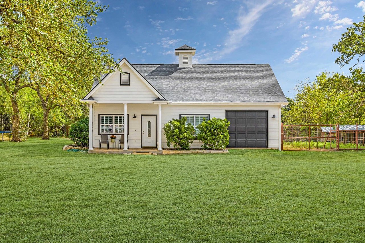 105 Roanoak Dr
