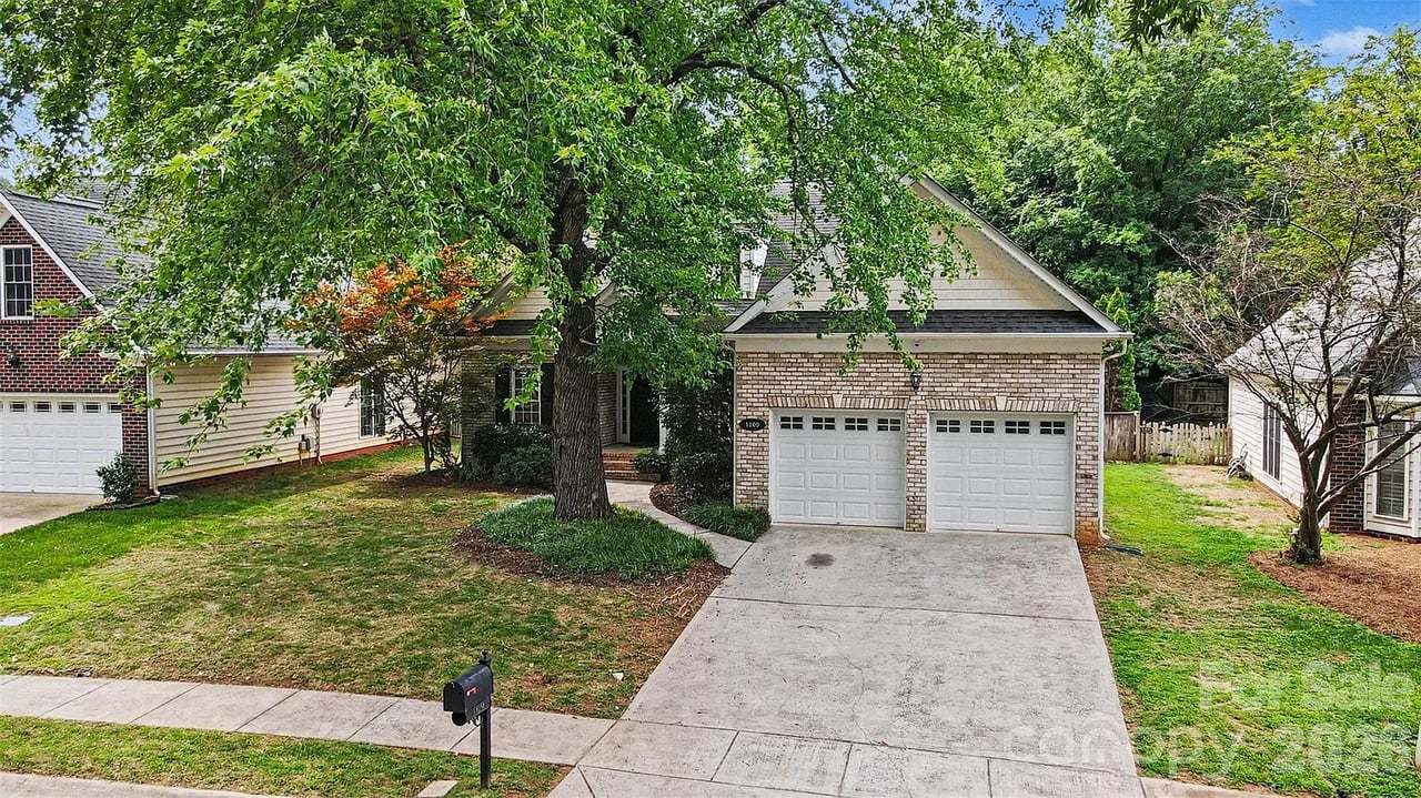 1109 Moray Ct