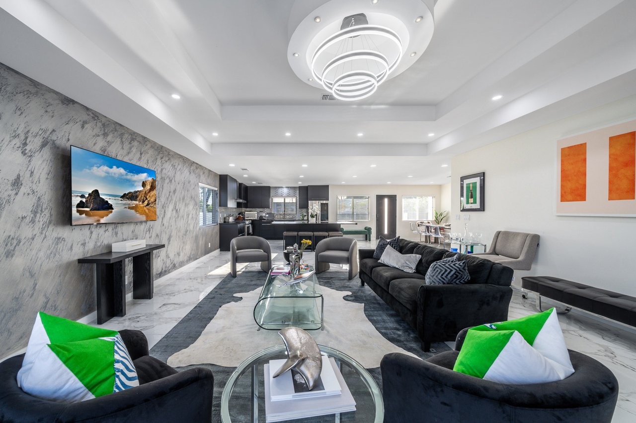 Bellaire Hideaway 🌴