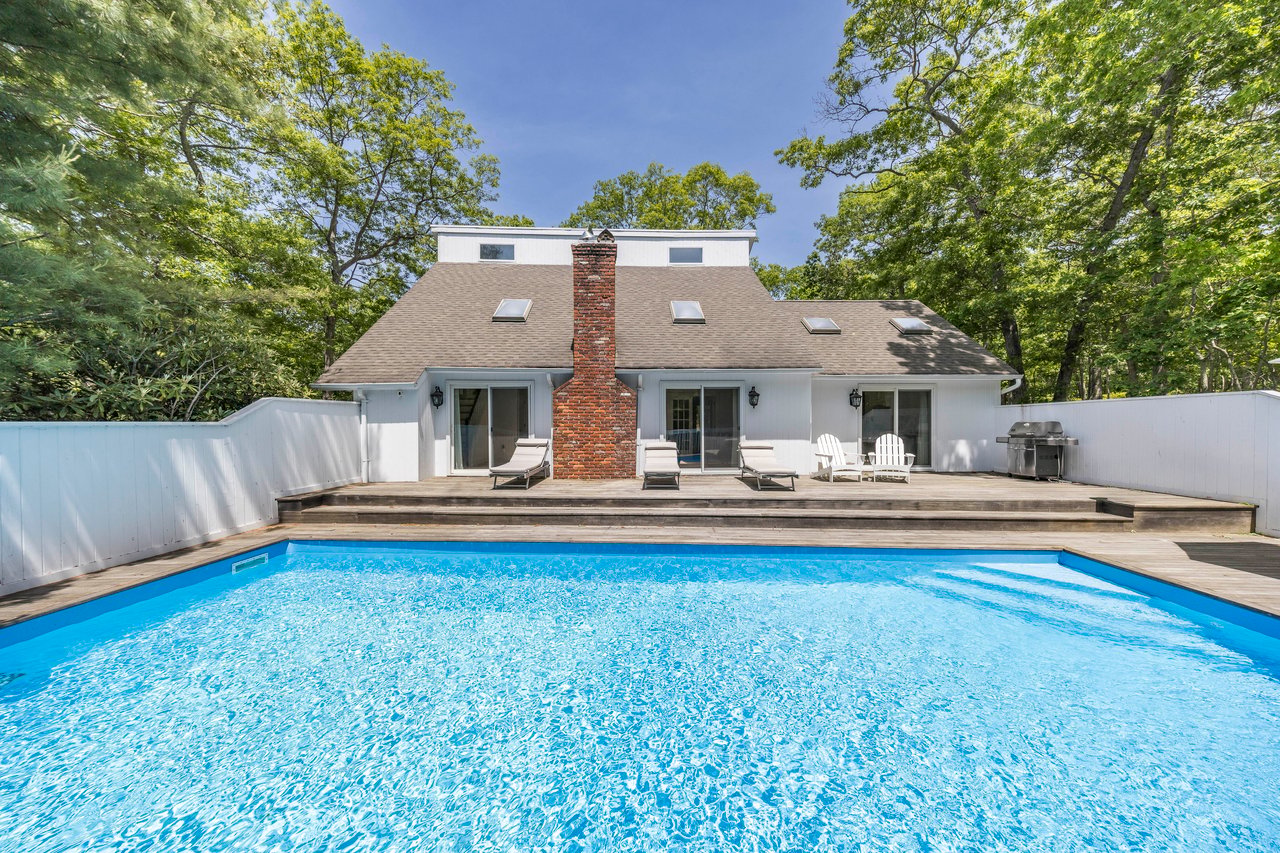 147 Sycamore Drive, East Hampton