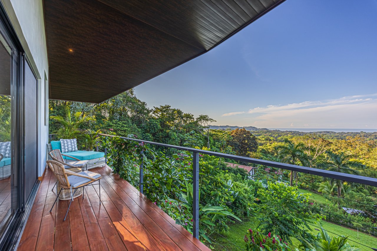 Beautiful Ocean View Casa Espiritu de la Jungla in Ojochal.  Accepting Bitcoin!