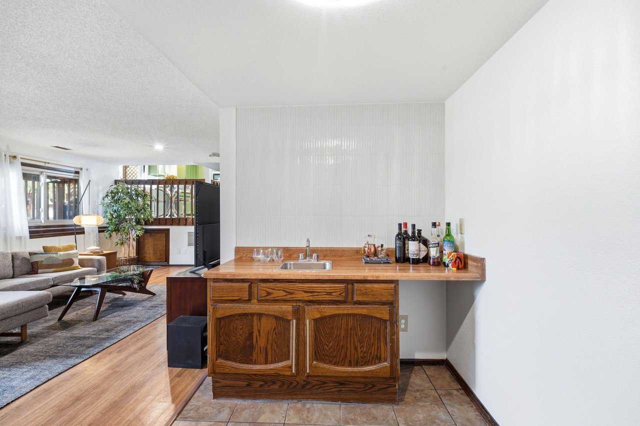 4055 Thundercloud Drive