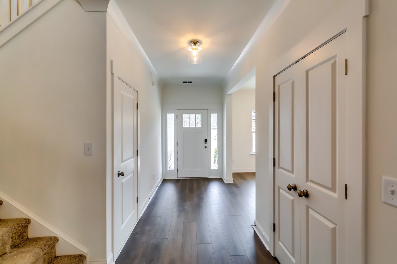 537 Principal Meridian Dr