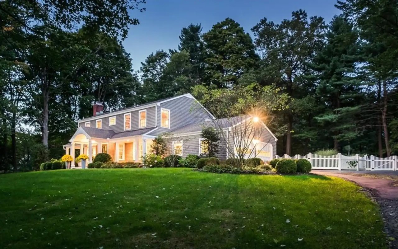 604 Mine Hill Road, Fairfield, CT 06824