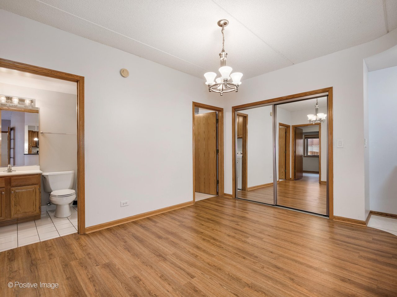 7410 W Lawrence Ave Unit 115