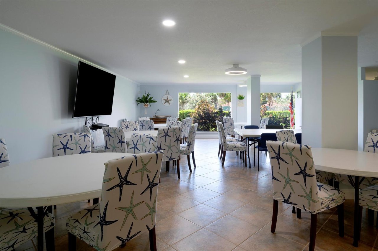 801 Lake Shore Drive #817