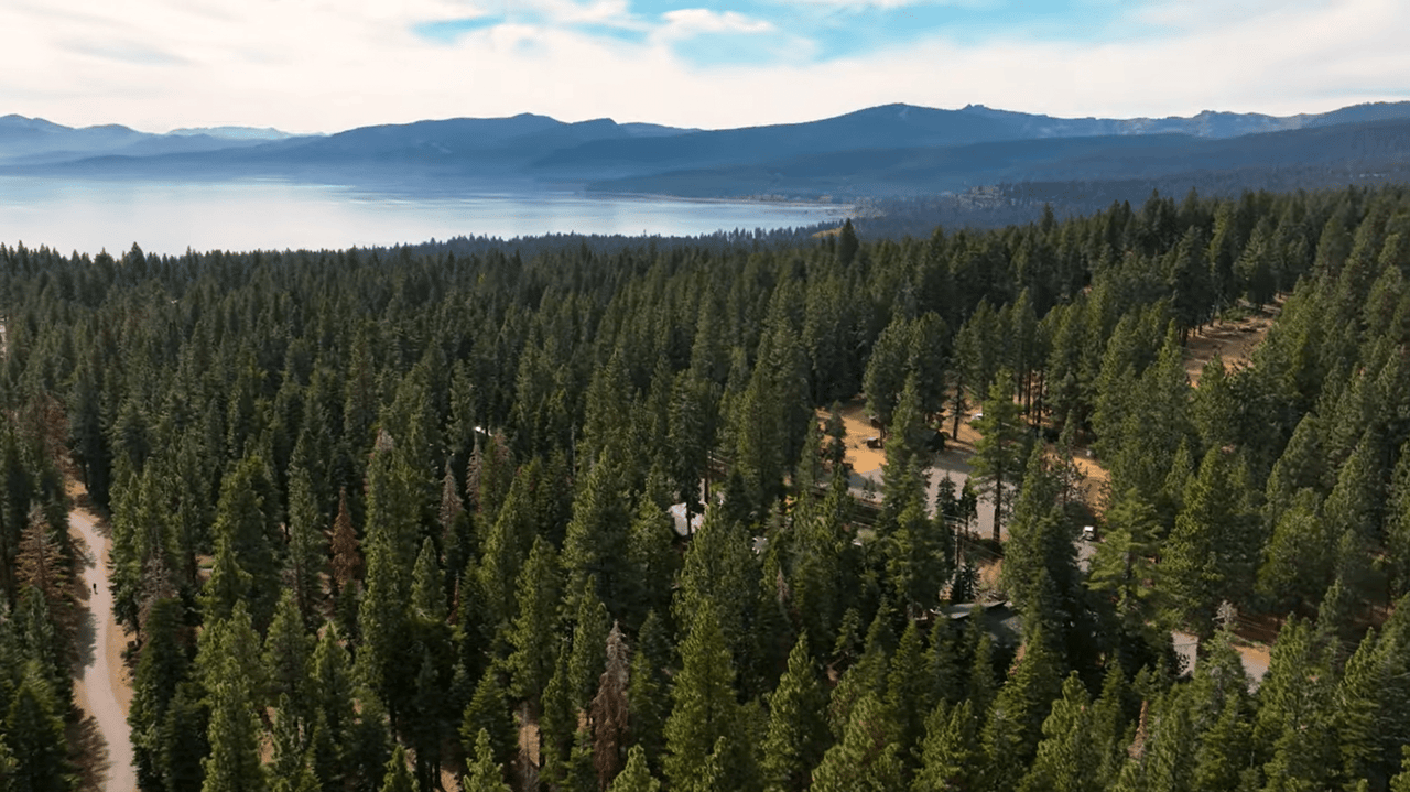 926 Country Club Drive, Tahoe City