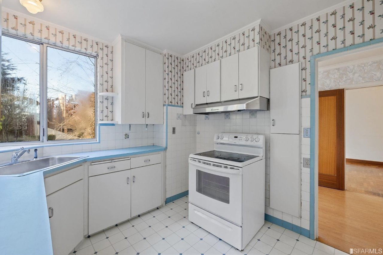 145 Garcia Ave, Forest Hill Extension