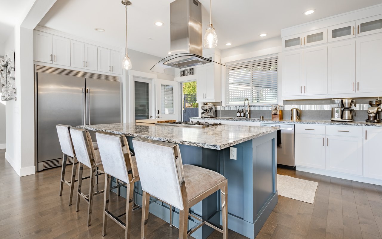 How Can You Sell a Home While Relocating to a New City?