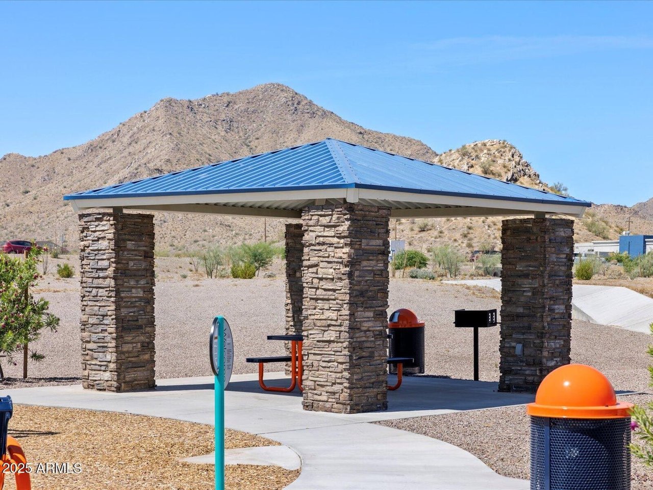 4811 W HUNTER Trail