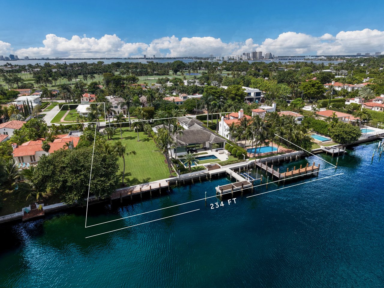 Pine Tree Drive, Miami Beach Waterfront