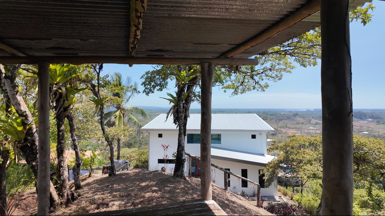 Exceptionally Private Home with Panoramic Ocean, Mountain & Sunset Views - Casa Sol