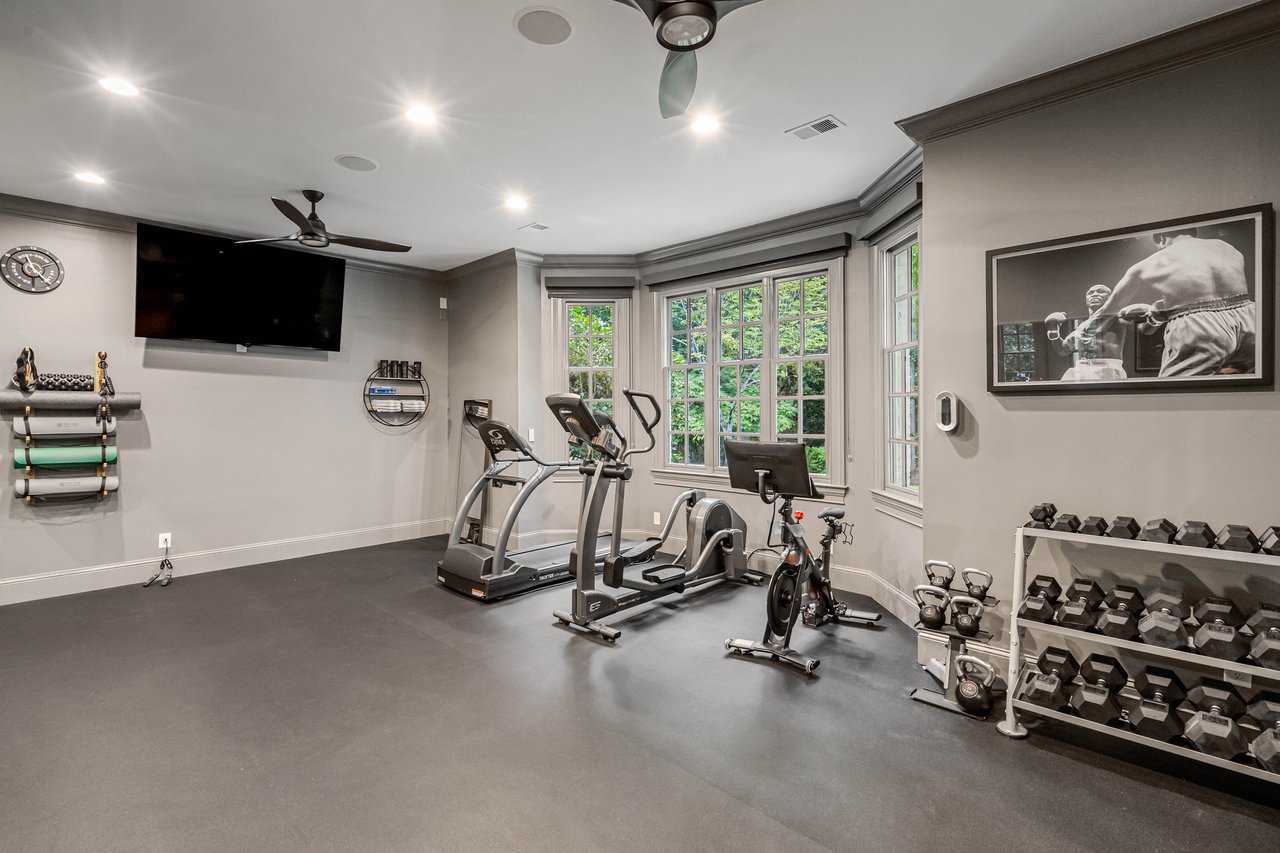 3785 Paces Ferry Road NW