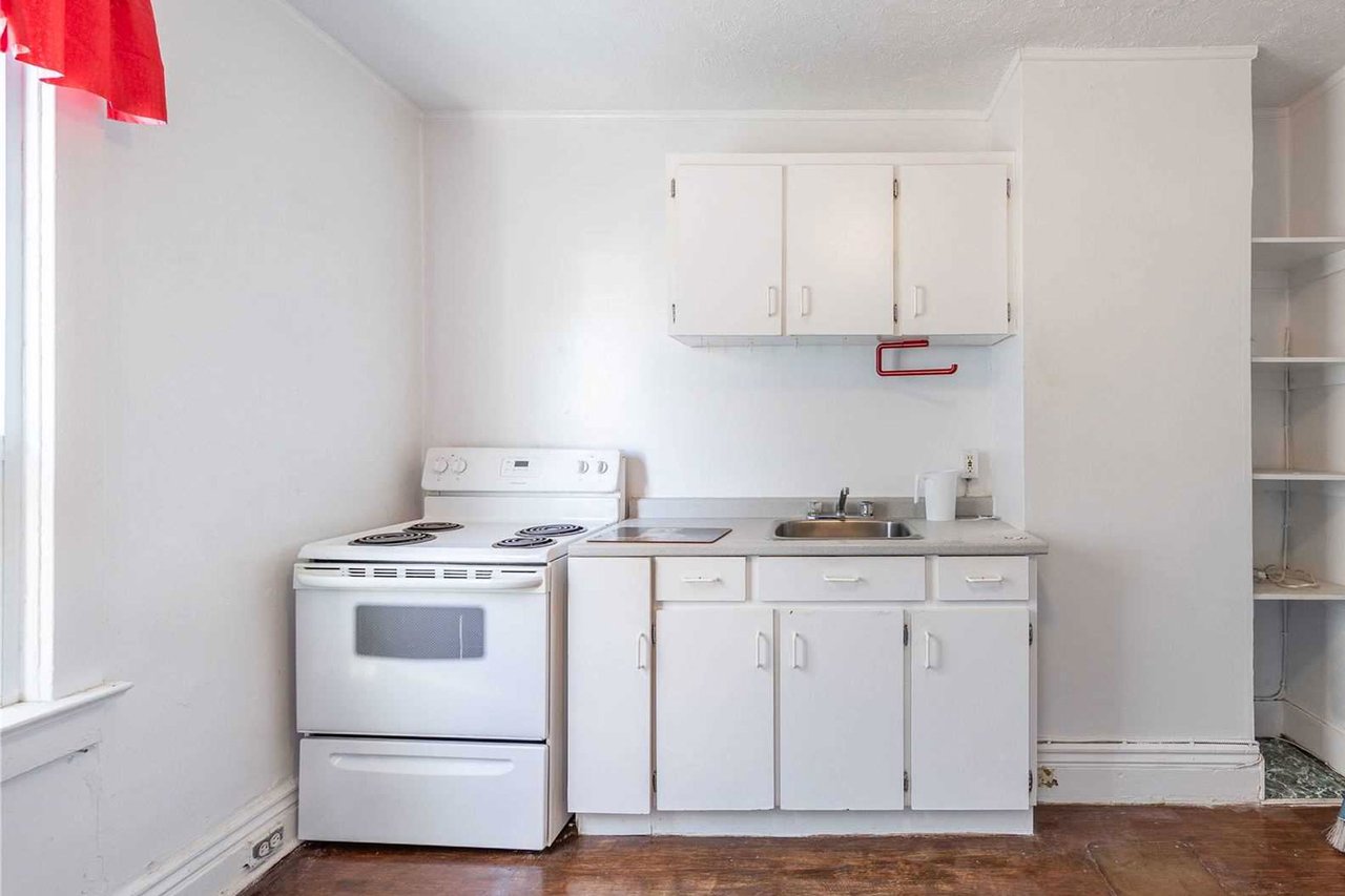142 Pickering St